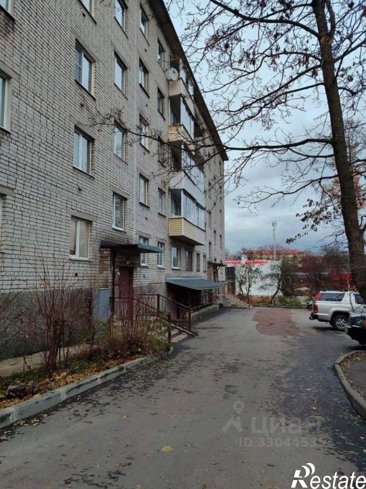 3-комн квартира Карельская улица, 52,  д. 52
